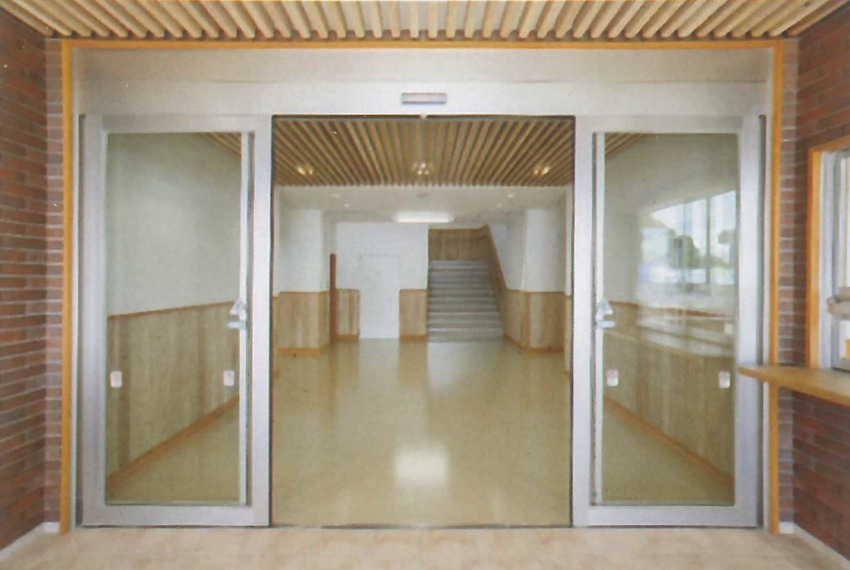 山梨県総合交通センター 